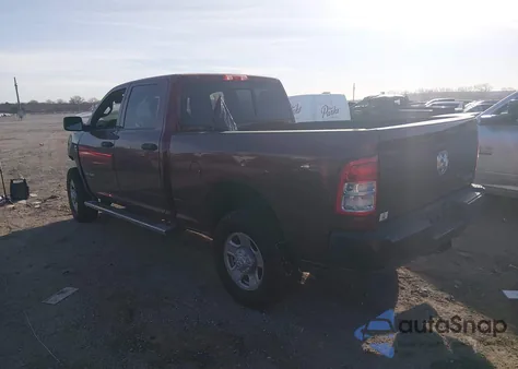 2021 Ram 2500 Tradesman 4X4 6'4 Box z USA, uszkodzony, nr VIN 3C6UR5CL8MG696500